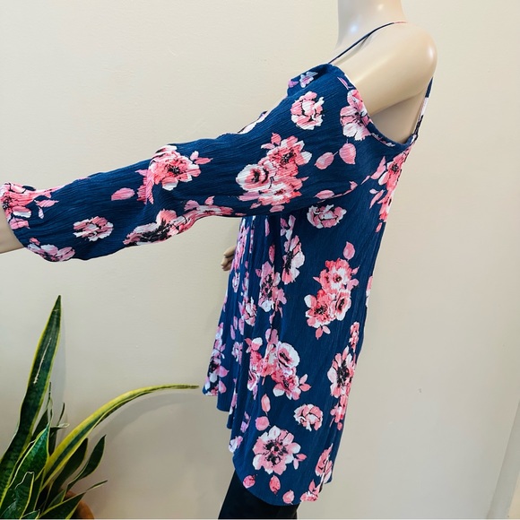 Whoa, Wait Floral Open Shoulder Long Sleeve Top Sz XXL - Picture 7 of 8